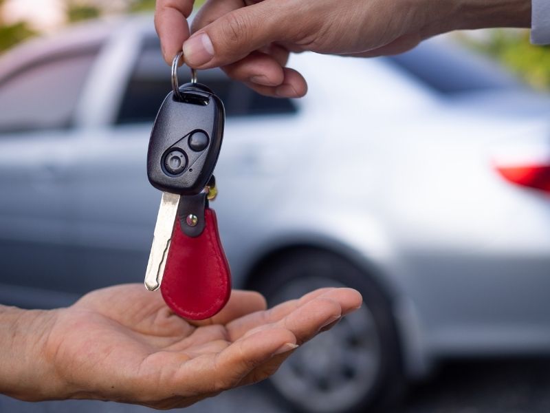 קונה רכבים במזומן
